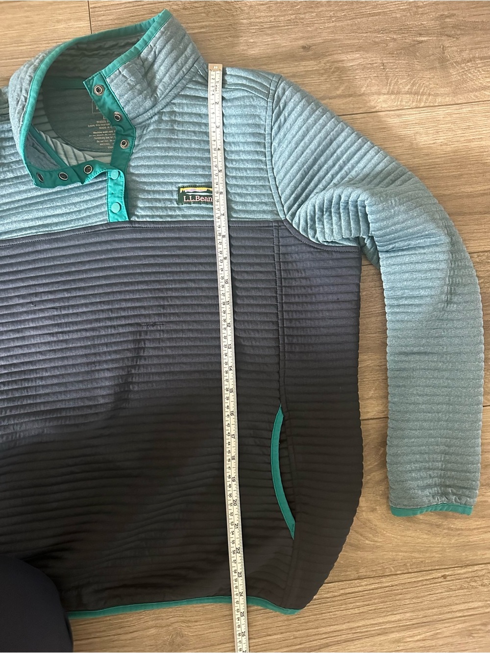 L.L. Bean color block pullover - Teal & Navy - Picture 6 of 7